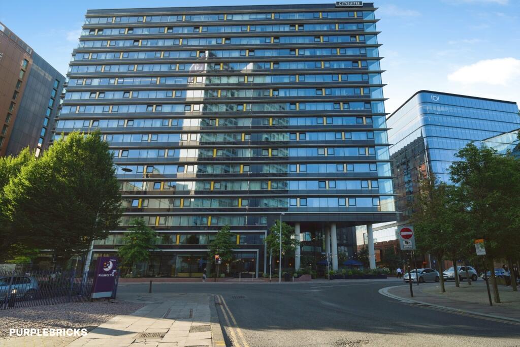 16 City Suites, Chapel Street