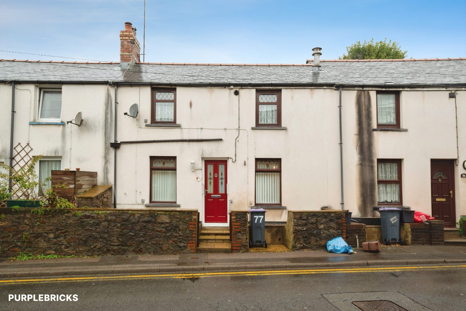 77, Snatchwood Road