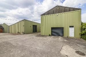 Field House Farm, Dunham Road, Newark, NG22 0TA - Photo 2