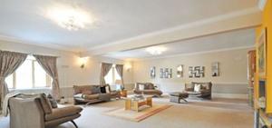 The Lodge, Old Langstone Court Road, Langstone, Gwent , NP18 2NF - Photo 2