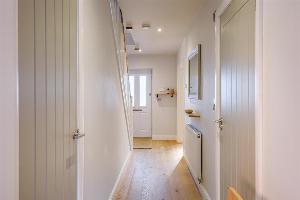Broadlands, Dunmore Hay Lane , Lichfield, Birmingham, WS13 8PL - Photo 3